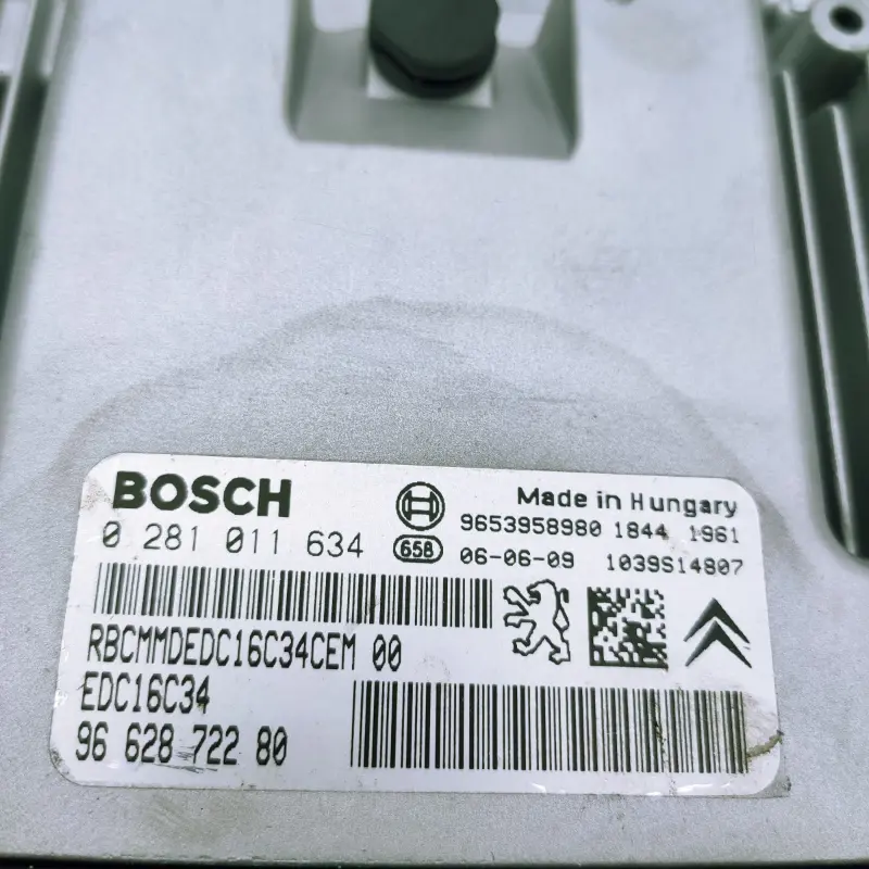ECU BOSCH Citroen y Peugeot EDC16C34-2.10 / EDC 16C34-2.10 / 0281011634 | 0281 011 634 | 0 281 011 634 / 9662872280 | 96 628 722 80 ECU BOSCH Citroen y Peugeot EDC16C34-2.10 / EDC 16C34-2.10 / 0281011634 | 0281 011 634 | 0 281 011 634 / 9662872280 | 96 628 722 80 - Imagen 2