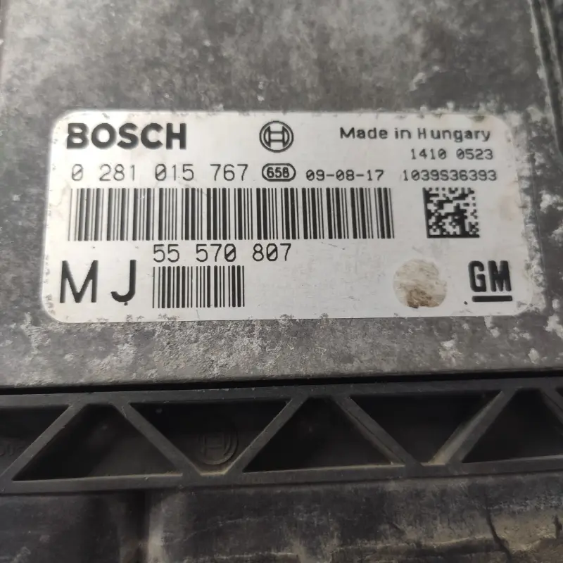 ECU BOSCH Opel EDC16C39-5.12 / EDC 16C39-5.12 / 0281015767 | 0281 015 767 | 0 281 015 767 / 55570807 | 55 570 807 ECU BOSCH Opel EDC16C39-5.12 / EDC 16C39-5.12 / 0281015767 | 0281 015 767 | 0 281 015 767 / 55570807 | 55 570 807 - Imagen 2
