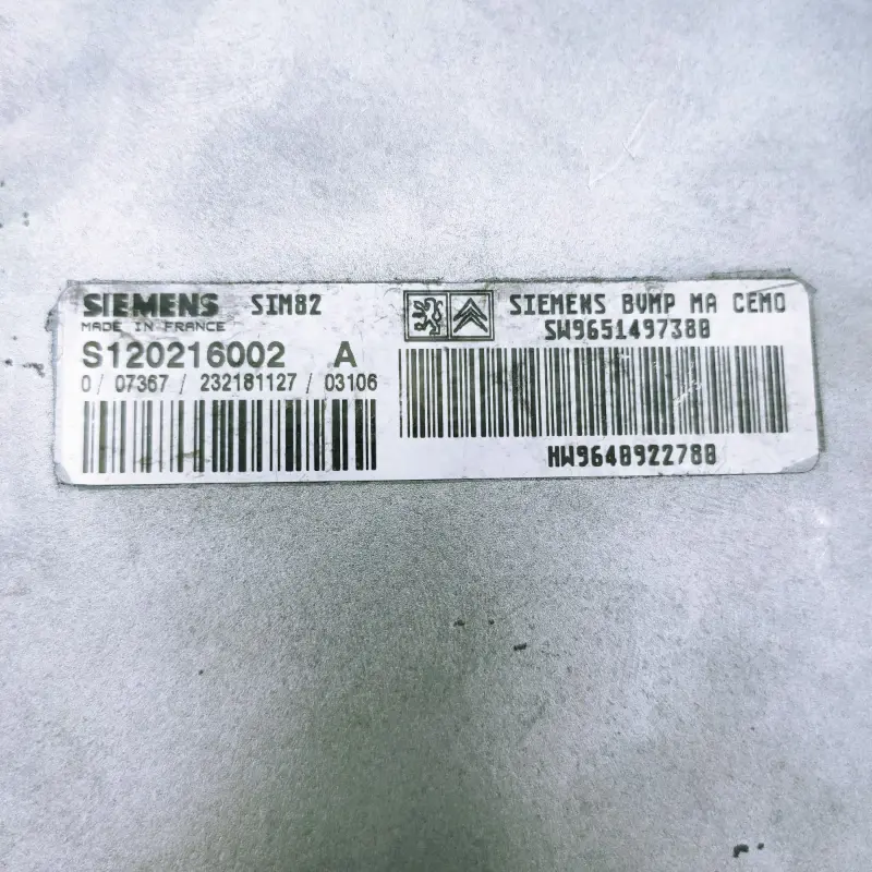 ECU Siemens Citroen y Peugeot SIM82 / SIM 82 / S120216002A | S120216002 A | S 120216002 A | S 120216002A | S120216002 | 120216002A | 120216002 / HW9640922780 | HW 9640922780 | 9640922780 | HW96 409 227 80 | HW 96 409 227 80 | 96 409 227 80 ECU Siemens Citroen y Peugeot SIM82 / SIM 82 / S120216002A | S120216002 A | S 120216002 A | S 120216002A | S120216002 | 120216002A | 120216002 / HW9640922780 | HW 9640922780 | 9640922780 | HW96 409 227 80 | HW 96 409 227 80 | 96 409 227 80 - Imagen 2